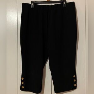 SHEIN Curve Dress Capris